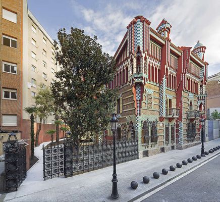 Fachada da Casa Vicens, em Barcelona, Espanha