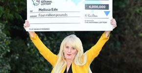 Mulher trans ganha na loteria e não vai dividir prêmio com filhos