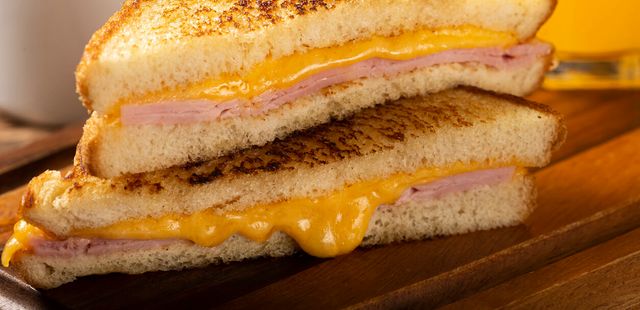 Misto quente de padaria delicioso pra você fazer em casa