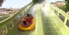 Hot Beach terá montanha-russa aquática em que visitantes disputam corrida