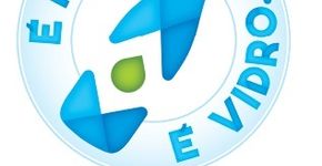 Aprenda como fazer uma tinta caseira para escrever em vidro