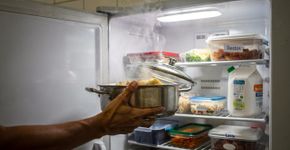 Comida quente na geladeira pode ou não pode entenda