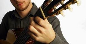 Movimento Violão apresenta espetáculo de Vicente Paschoal