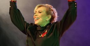Arlete Salles leva o seu primeiro monólogo, ‘Mande Notícias do Mundo de Lá’, ao Teatro Renaissance