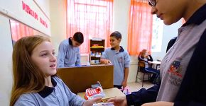 Governo cria iniciativa para promover educação financeira no ensino básico