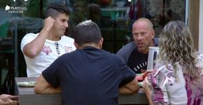 Foto: (Reprodução/Record TV)