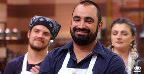 Participantes do Masterchef assumem namoro nas redes sociais
