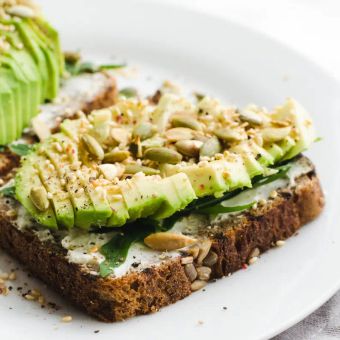 Featured mobile: Tem colesterol alto? Veja 3 receitas saudáveis e ricas em gorduras boas para o lanche da tarde