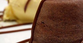 Use a criatividade e faça Petit Gateau de travessa, de limão e muito mais
