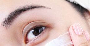 Médico desaprova “truque” de beleza para remover maquiagem