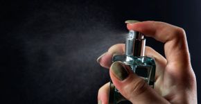 As melhores formas de fazer o perfume durar mais tempo na sua pele