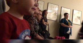 Bebê se emociona ao ouvir Beethoven pela primeira vez