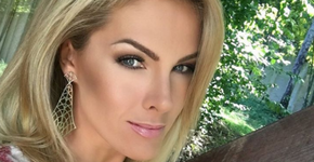 Banheiro de Ana Hickmann tem 120 metros quadrados