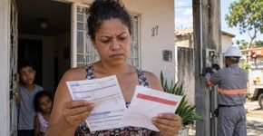 Família atrasou uma conta de energia, sabia que poderia sofrer corte e não estranhou quando recebeu o aviso, mas o dia escolhido para desligar o serviço levantou uma questão que mudou toda a discussão
