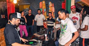 Casinha é terreno fértil para música, arte, cultura e aprendizado