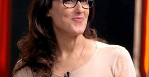 Seguidora pergunta se Paola Carosella engordou e chef rebate