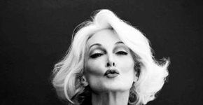 Modelo de 83 anos é destaque em Semana de Moda