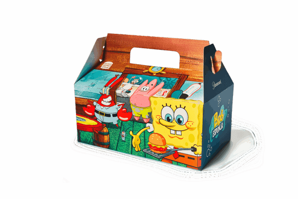O clássico King Jr. é composto por sanduíche de pão, carne e queijo ou BK Chicken 4 unidades, 1 água, 1 batata pequena, 1 maçã e um brinquedo em edição limitada inspirado no Bob Esponja e custa a partir de R$ 26,90