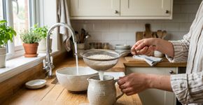 Especialistas em limpeza concordam: “A água usada para lavar o arroz nem sempre deve ser jogada fora.”