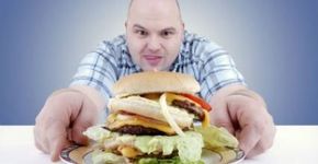 7 sinais que mostram se você sofre de compulsão alimentar