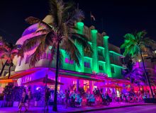 Featured side: Halloween em Miami se estende por outubro com festas, gastronomia e atrações para famílias