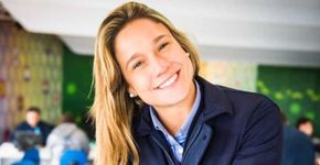 Fernanda Gentil publica nas redes primeira foto com a namorada
