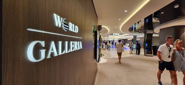 A World Galleria do MSC World America
