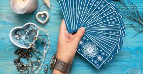 Tarot do dia: previsão para os 12 signos em 30/07/2026