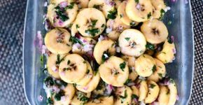 Ceviche de banana da terra extremamente saboroso