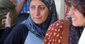 Por abrigo na Europa, mulheres refugiadas denunciam casos de estupro