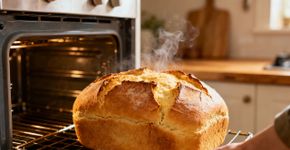 Pão caseiro macio que perfuma a casa e rende economia