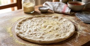 Os pizzaiolos concordam: “A massa de pizza não fica melhor com azeite, ela se transforma com uma mistura de água gelada e farinha de semolina”