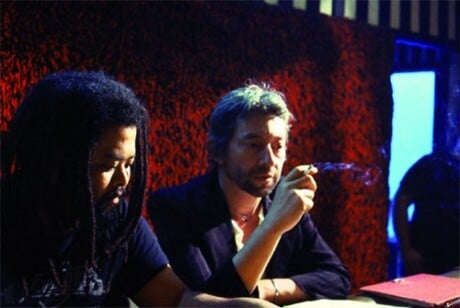 Serge Gainsbourg em Kingston na Jamaica- Sly Dunbar, Robbie Shakespeare e as I Three, Vistas do estúdio Dynamic Souds, janeiro 1979