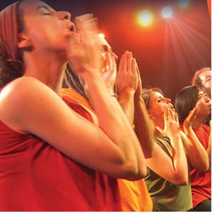 Grupo de percursão corporal Barbatuques