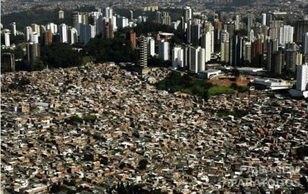 Moradores pedem criação de parque em Paraisópolis