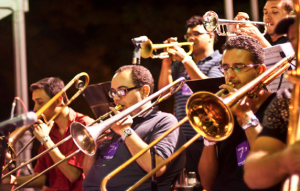 Big band foi formada em 2004 pelos músicos por Thiago Alves, Paulo Malheiros e Josué dos Santos