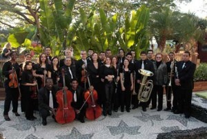 Criada há oito anos, Orquestra leva cultura e a arte à comunidade