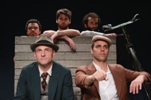 Interação dos atores com o público promete modificar cada espetáculo