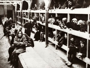 Convidados falam sobre suas experiências no 2º Ciclo de Palestras dos Sobreviventes do Holocausto