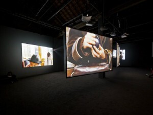 Mostra “Isaac Julien: Geopoéticas” fica em cartaz até o dia 16 de dezembro no Sesc Pompeia