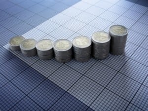 Podem se inscrever formados em 2011 até graduando que concluem o curso em dezembro de 2013