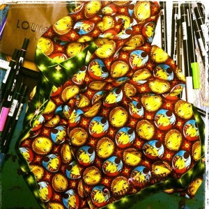 Lenço projetado por dupla brasileira