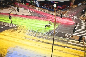 Uma das iniciativas para divulgar o festival foi pintar as ruas da capital