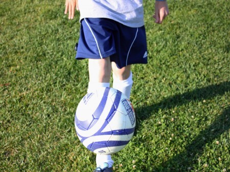 Espaço realiza treinamentos juvenis de futebol