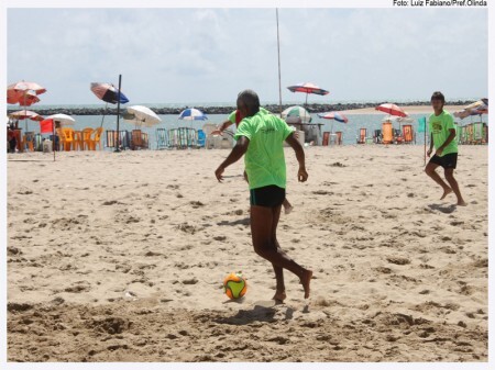 Pratica oferecida para jovens e adultos