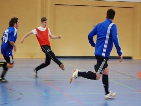 Treinamentos são oferecidos para crianças e jovens