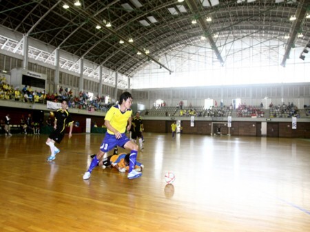 Treinamentos são oferecidos para jovens, adultos e idosos