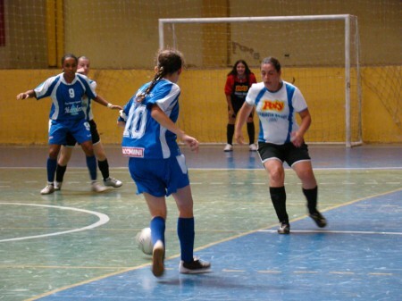 Treinamentos são oferecidos para jovens e adultos