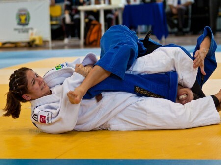 Esporte cujos principais objetivos são fortalecer o físico, a mente e o espírito de forma integrada