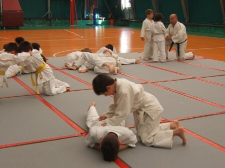 Esporte cujos principais objetivos são fortalecer o físico, a mente e o espírito de forma integrada